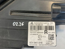 Laden Sie das Bild in den Galerie-Viewer, Frontscheinwerfer Skoda Octavia IV 5E4941016 Rechts Scheinwerfer Headlight SCH8196565024bz
