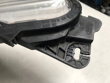 Laden Sie das Bild in den Galerie-Viewer, Frontscheinwerfer Ford Kuga CV44-13W029-AE Rechts Scheinwerfer Headlight