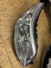 Laden Sie das Bild in den Galerie-Viewer, Frontscheinwerfer Citroën C4 I 9684382280 Rechts Scheinwerfer Headlight SCH4522203865ce