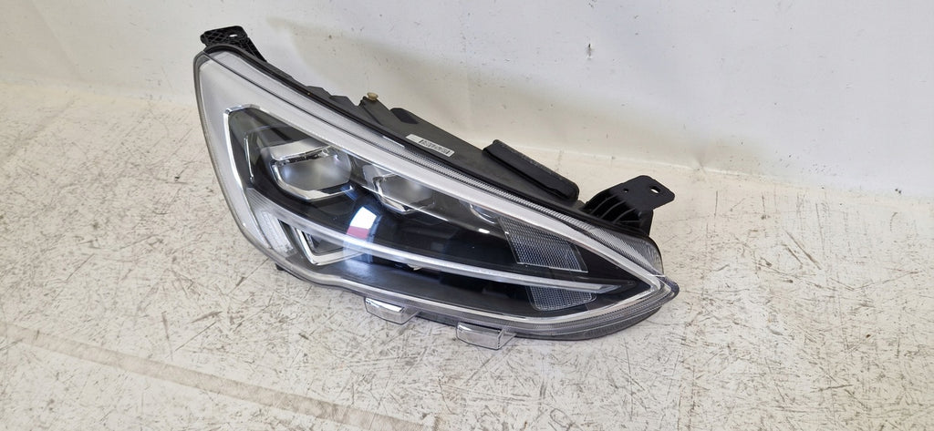Frontscheinwerfer Ford Focus IV JX7B-13E014-AE JX7B-13E017- LED Rechts Headlight SCH7116316565ty