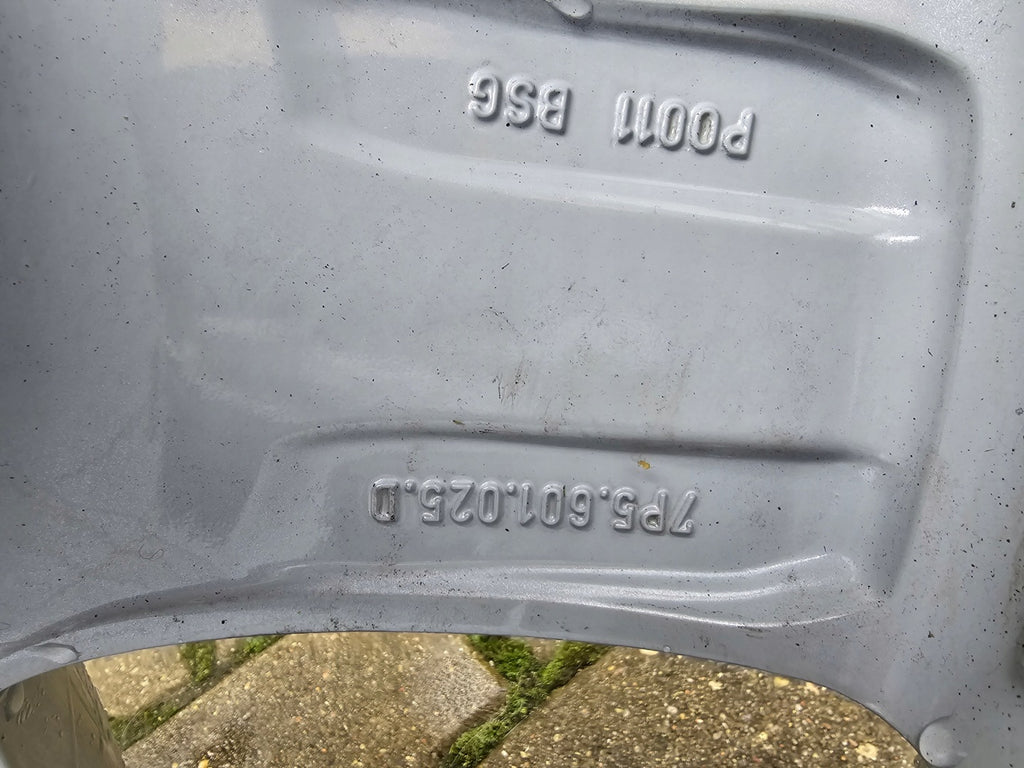 4x Alufelge 18 Zoll 8.0" 5x130 53ET Glanz Silber 7P5601025D Porsche Cayenne FEL7341317482ix