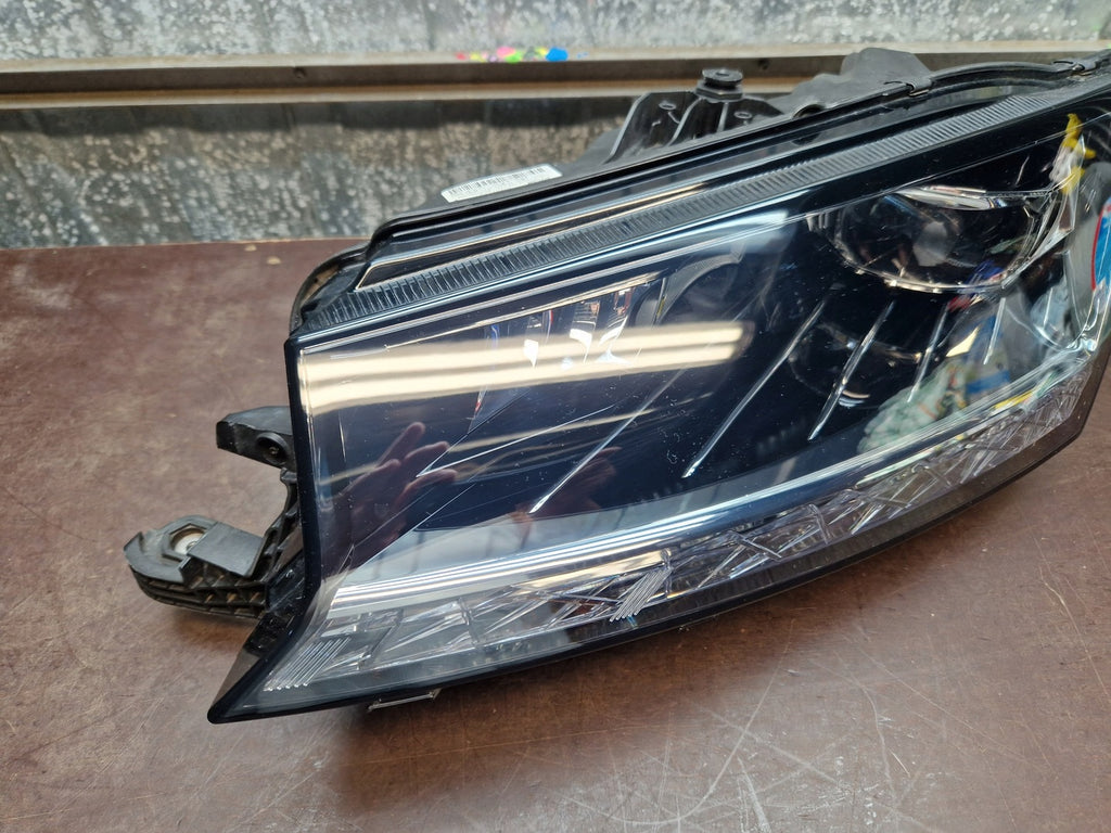 Frontscheinwerfer Skoda Fabia III 6V1941015F Links Scheinwerfer Headlight SCH3689428113al