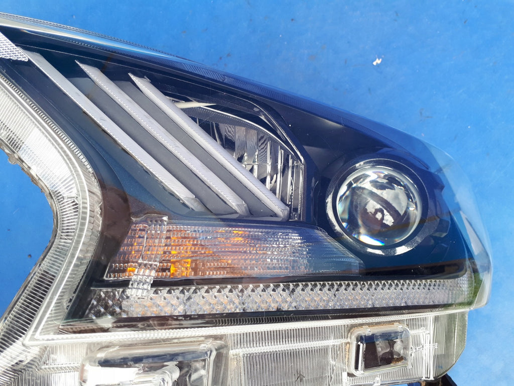 Frontscheinwerfer Ford Ranger EB3B-13W030-PM Links Scheinwerfer Headlight