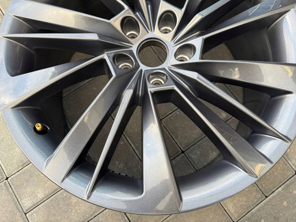 1x Alufelge 19 Zoll 8.0" 5x112 44ET 3V0601025BE Skoda Superb Rim Wheel FEL9897788351bj
