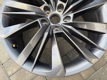 Load image into Gallery viewer, 1x Alufelge 19 Zoll 8.0" 5x112 44ET 3V0601025BE Skoda Superb Rim Wheel FEL9897788351bj