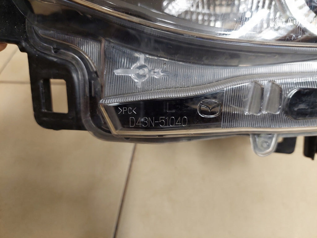 Frontscheinwerfer Mazda 2 D43N-51030 D43N-51040 LED Ein Satz Headlight