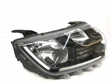 Laden Sie das Bild in den Galerie-Viewer, Frontscheinwerfer Dacia Duster 260101133R 676512162 Rechts Headlight SCH6748677494ap