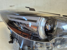 Laden Sie das Bild in den Galerie-Viewer, Frontscheinwerfer Mazda Cx5 Cx 5 KB8N-51030K Xenon Rechts Scheinwerfer Headlight SCH9623907592es