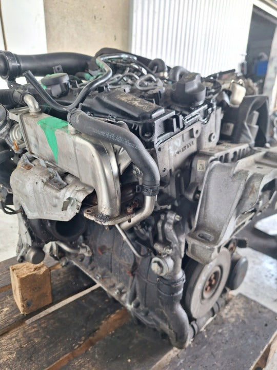 Motor Infiniti Q30 651930 2.2 170PS 125kW 200TKm Engine Komplett MOT1253738992yr
