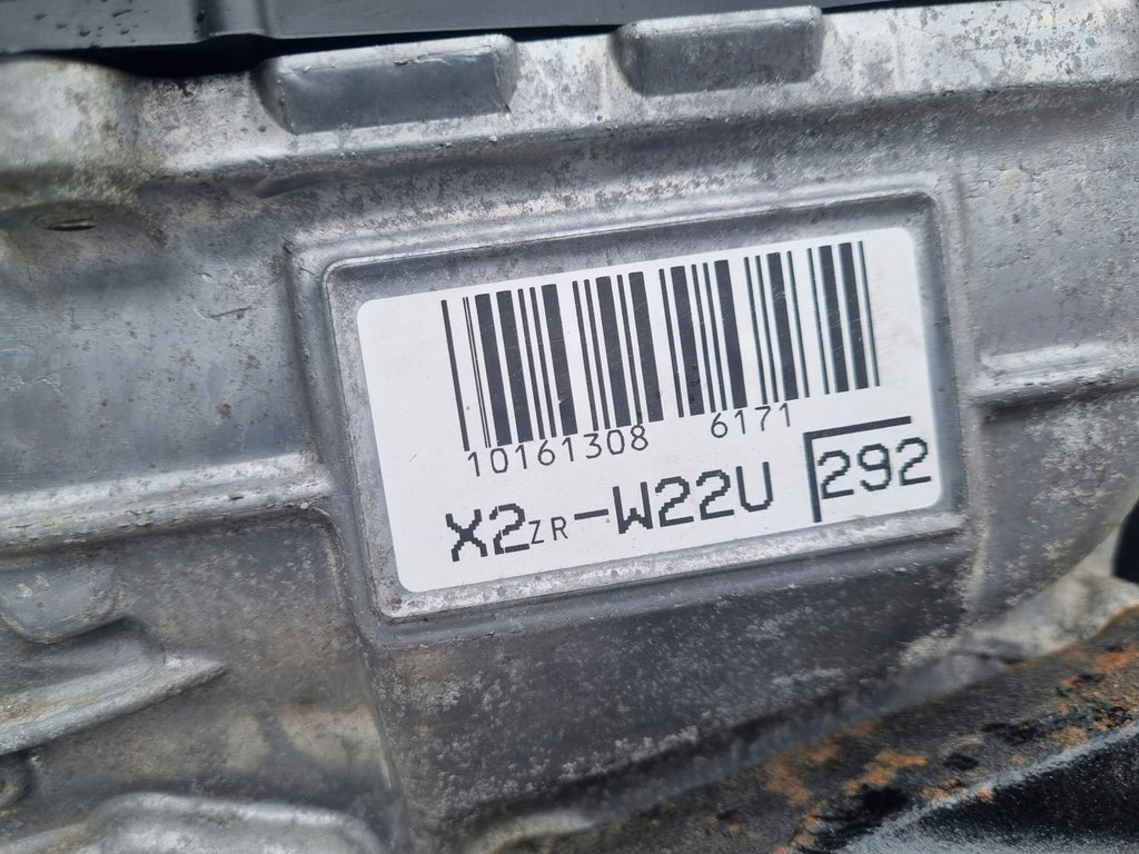 Motor Toyota Corolla 2ZR-FXE 1.8 80TKm 2013 Benzin Engine Komplett