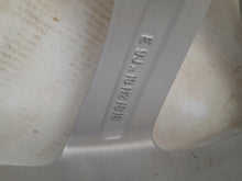 Load image into Gallery viewer, 1x Alufelge 19 Zoll 9.0" 5x120 18ET 6858873 BMW Rim Wheel FEL7083901431kd