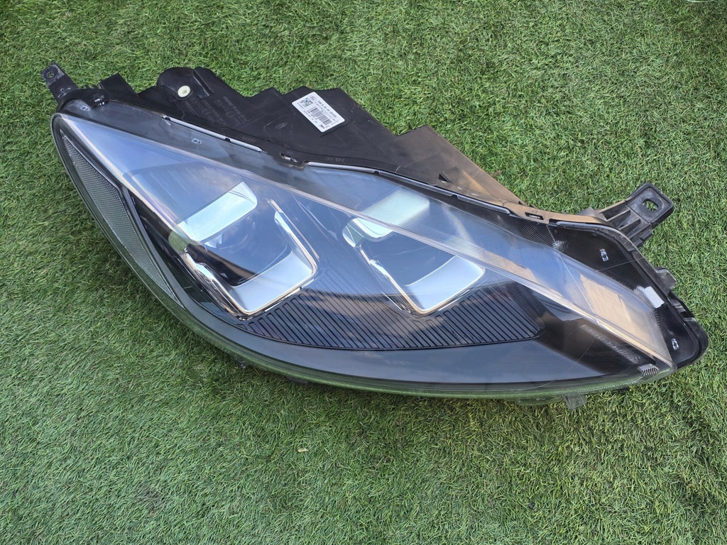 Frontscheinwerfer Ford Kuga LV4B-13E016-AP LED Rechts Scheinwerfer Headlight SCH7907317725ju