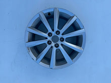 Load image into Gallery viewer, 1x Alufelge 16 Zoll 6.0" 5x100 45ET 2G0601025AF VW Rim Wheel FEL9746135232nc