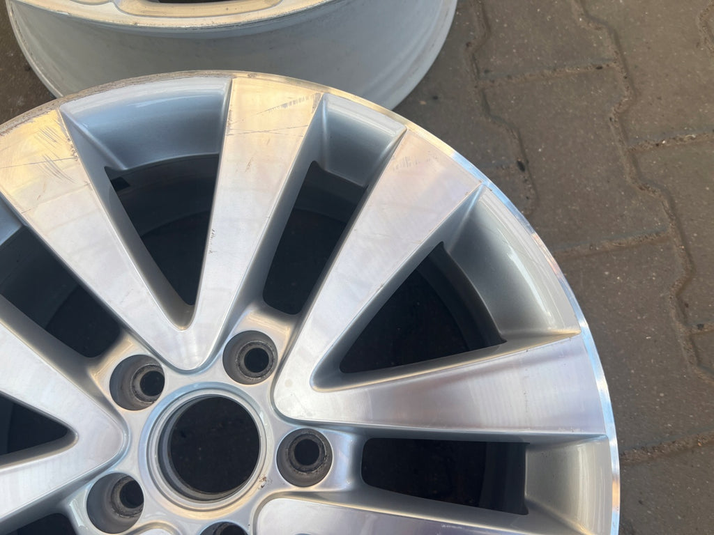 1x Alufelge 17 Zoll 7.0" 5x112 54ET Glanz Silber 5K0601025 VW Golf Rim Wheel FEL7745650575oc