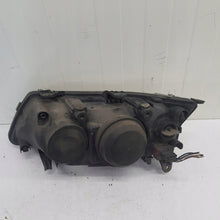 Laden Sie das Bild in den Galerie-Viewer, Frontscheinwerfer Saab 93 II Rechts Scheinwerfer Headlight