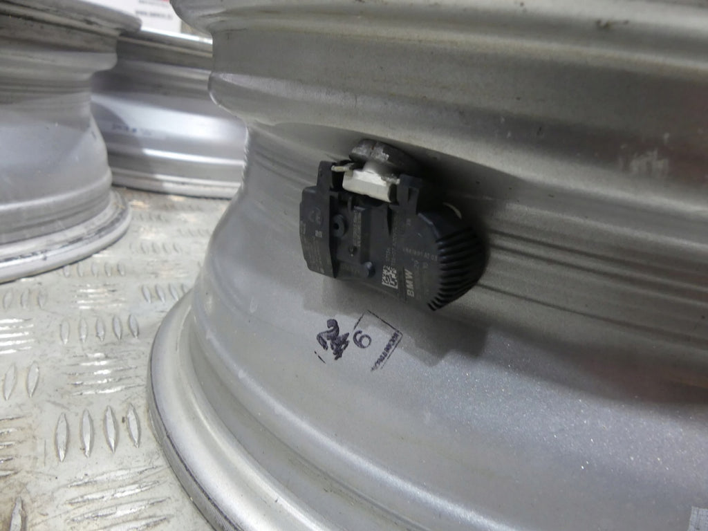 4x Alufelge 15 Zoll 5.5" 5x112 46ET Glanz Silber 6855101 Mini F57 F56 F55 FEL6022392008dr
