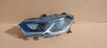 Laden Sie das Bild in den Galerie-Viewer, Frontscheinwerfer VW Polo 2G1941005C 73669519 Links Scheinwerfer Headlight