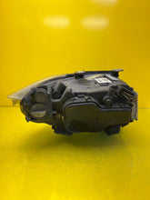 Laden Sie das Bild in den Galerie-Viewer, Frontscheinwerfer BMW 3 E91 E90 69427439 Xenon Links Scheinwerfer Headlight SCH5747246731jv