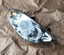 Laden Sie das Bild in den Galerie-Viewer, Frontscheinwerfer Opel Movano Master 260108490R Rechts Scheinwerfer Headlight SCH5675432308qc