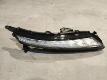 Laden Sie das Bild in den Galerie-Viewer, Frontscheinwerfer Mitsubishi Eclipse Cross I 8310A060 LED FALSE Headlight SCH7606792921wg