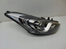 Laden Sie das Bild in den Galerie-Viewer, Frontscheinwerfer Hyundai I30 92102-A6100 Rechts Scheinwerfer Headlight SCH1311524161un