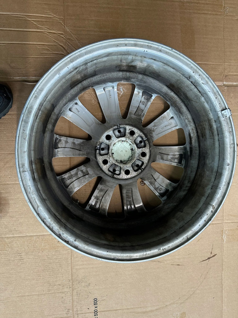 1x Alufelge 18 Zoll 8.0" 5x120 30ET Glanz Silber 6790174 BMW 5 F10 Rim Wheel FEL8363887113zj