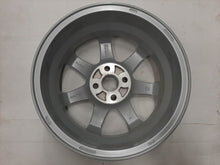 Load image into Gallery viewer, 1x Alufelge 15 Zoll 5.5" 4x100 45ET Glanz Silber PZ405B0670 Toyota Yaris FEL9398496088cq