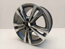 Laden Sie das Bild in den Galerie-Viewer, 1x Alufelge 17 Zoll 8.0" 5x112 48ET Glanz Silber A2124011800 Mercedes-Benz W212 FEL3044679391tt