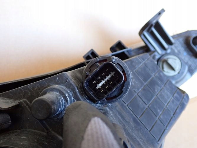 Frontscheinwerfer Hyundai I20 92101C8000 Links Scheinwerfer Headlight