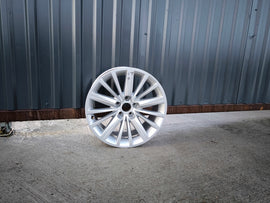 1x Alufelge 18 Zoll 8.5