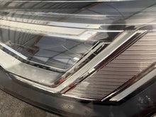 Laden Sie das Bild in den Galerie-Viewer, Frontscheinwerfer Audi A6 4K0941039 1ZX01337701 Vorderseite Headlight SCH9792494298zr