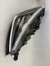 Laden Sie das Bild in den Galerie-Viewer, Frontscheinwerfer Seat Ibiza I 6F1941008F Rechts Scheinwerfer Headlight SCH3428679699jr