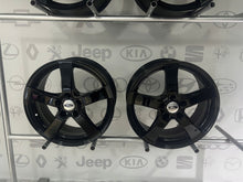 Laden Sie das Bild in den Galerie-Viewer, 4x Alufelge 17 Zoll 7.5" 5x108 48ET Glanz Schwarz TRE7HKA48 Citroën Ds 4 I FEL5432317207it