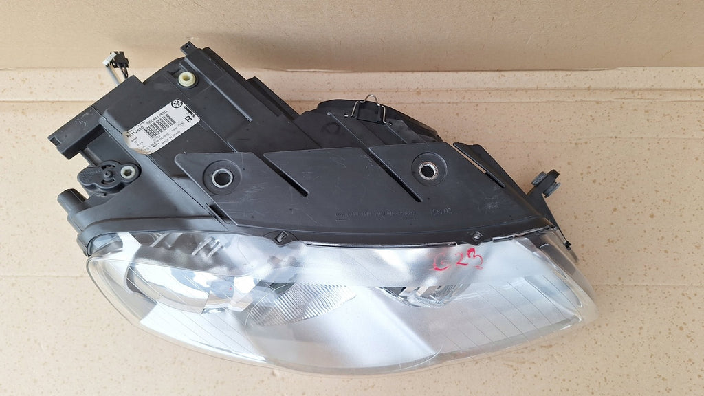 Frontscheinwerfer VW Passat 3C0941752G Xenon Rechts Scheinwerfer Headlight SCH7286372838ix