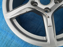Laden Sie das Bild in den Galerie-Viewer, 1x Alufelge 18 Zoll 8.0" 5x130 57ET Porsche Cayman Boxster 981 Rim Wheel FEL3800862426le