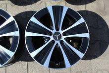 Laden Sie das Bild in den Galerie-Viewer, 4x Alufelge 18 Zoll 8.0" 5x112 43ET Glanz Schwarz A2134013700 Mercedes-Benz W213 FEL9461754724an