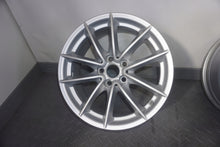 Load image into Gallery viewer, 1x Alufelge 17 Zoll 7.5" 5x112 27ET Glanz Silber 6868217 BMW G11 G12 Rim Wheel FEL5280131168qc