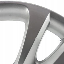 Laden Sie das Bild in den Galerie-Viewer, 1x Alufelge 17 Zoll 7.5" 5x112 49ET Glanz Silber 3T0601025D Skoda Superb FEL6441346413xo