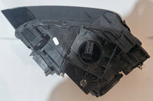 Laden Sie das Bild in den Galerie-Viewer, Frontscheinwerfer Audi Q2 81A941033 Full LED FALSE Scheinwerfer Headlight SCH2427895346ii