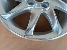 Laden Sie das Bild in den Galerie-Viewer, 1x Alufelge 16 Zoll 6.5&quot; 5x114.3 39ET PZ406-T067E Toyota Auris Rim Wheel