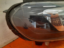 Laden Sie das Bild in den Galerie-Viewer, Frontscheinwerfer Opel Vivaro C Zafira Life 00218274-03 Rechts Headlight