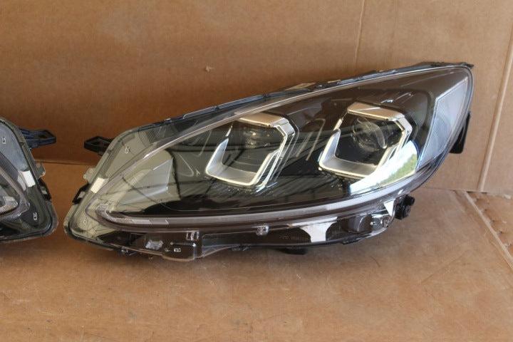 Frontscheinwerfer Ford Kuga LV4B-13E016-AH LV4B-13E017-AH LED Ein Satz Headlight SCH3321208740nf