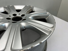 Laden Sie das Bild in den Galerie-Viewer, 1x Alufelge 19 Zoll 7.5&quot; 5x112 A2224012202 Mercedes-Benz W222 Rim Wheel