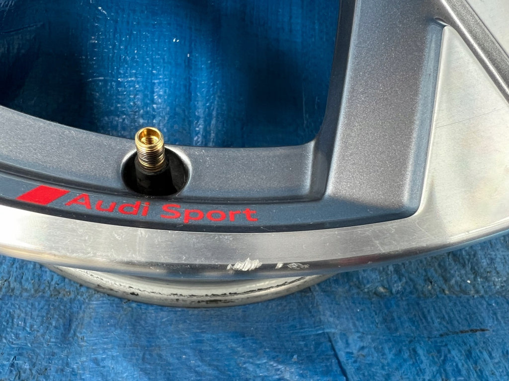 1x Alufelge 18 Zoll 8.0" 5x112 8Y0601025P Audi A3 Rim Wheel FEL9646631333hr