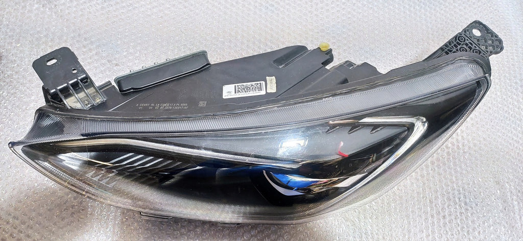 Frontscheinwerfer Ford Focus JX7B13E017AF LED Ein Stück (Rechts oder Links) SCH1348401537cb