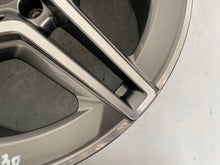 Laden Sie das Bild in den Galerie-Viewer, 1x Alufelge 18 Zoll 7.5" 5x112 49ET Glanz Schwarz A1774011500 Mercedes-Benz Amg FEL7523647507vf