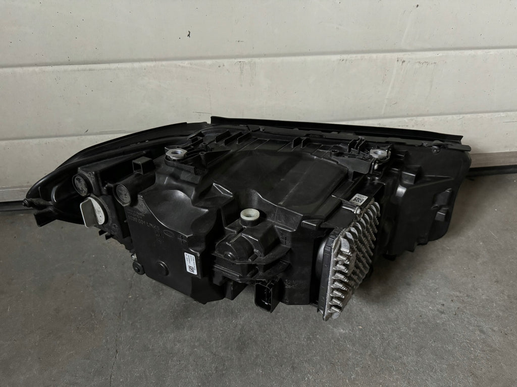 Frontscheinwerfer BMW 5 G31 G30 7439200-01 Full LED Rechts oder Links