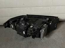 Laden Sie das Bild in den Galerie-Viewer, Frontscheinwerfer BMW 5 G31 G30 7439200-01 Full LED Rechts oder Links