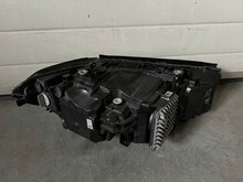 Load image into Gallery viewer, Frontscheinwerfer BMW 5 G31 G30 7439200-01 Full LED Ein Satz Headlight SCH6704342936tq