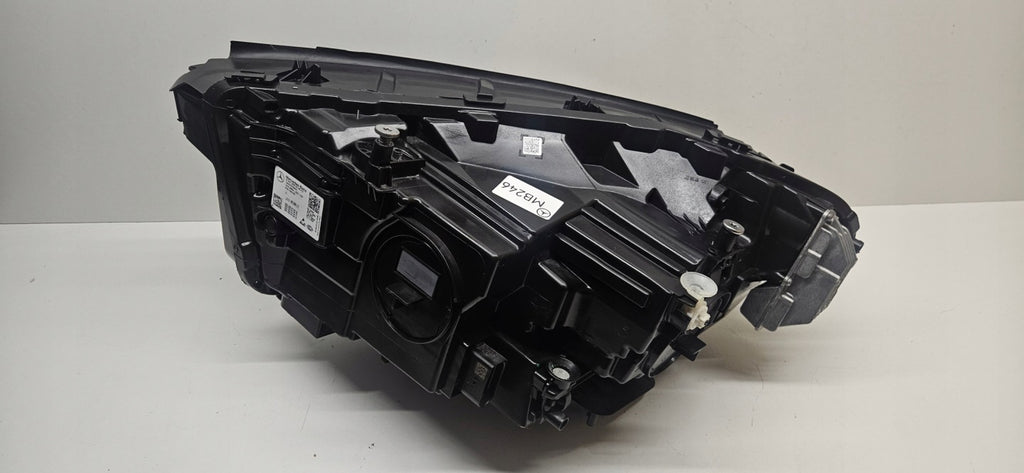 Frontscheinwerfer Mercedes-Benz Gla A2479065006 LED Rechts Headlight SCH8682699080kr